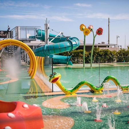 Trevi Family Resort Cattolica Exterior photo
